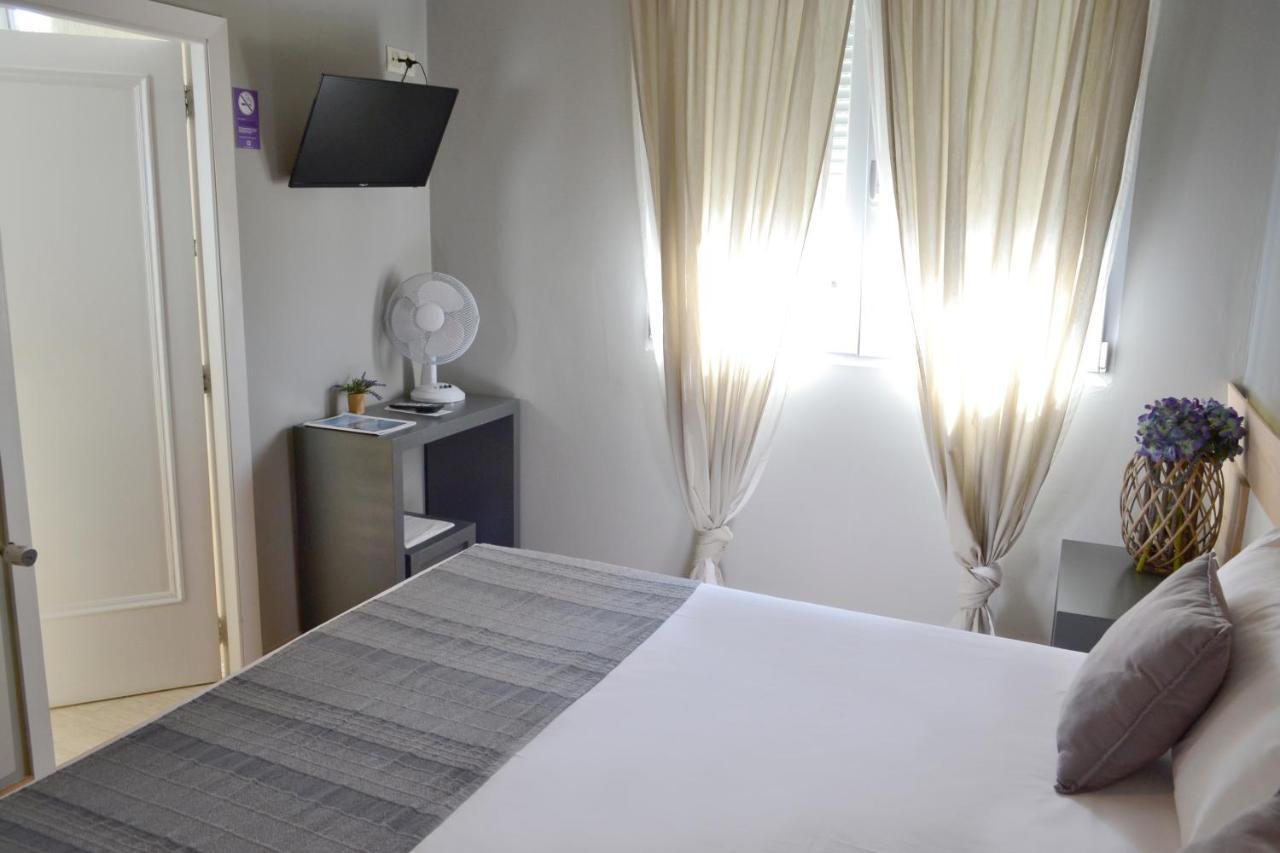 Hotel Alda Estacion Vigo Bagian luar foto