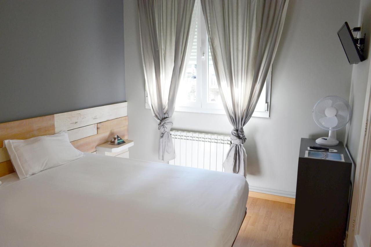 Hotel Alda Estacion Vigo Bagian luar foto